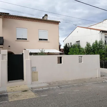 La Maison De 6Fran Appartement 2 Chaleureux Et Calme Ambiance Familiale Valros Exterior photo